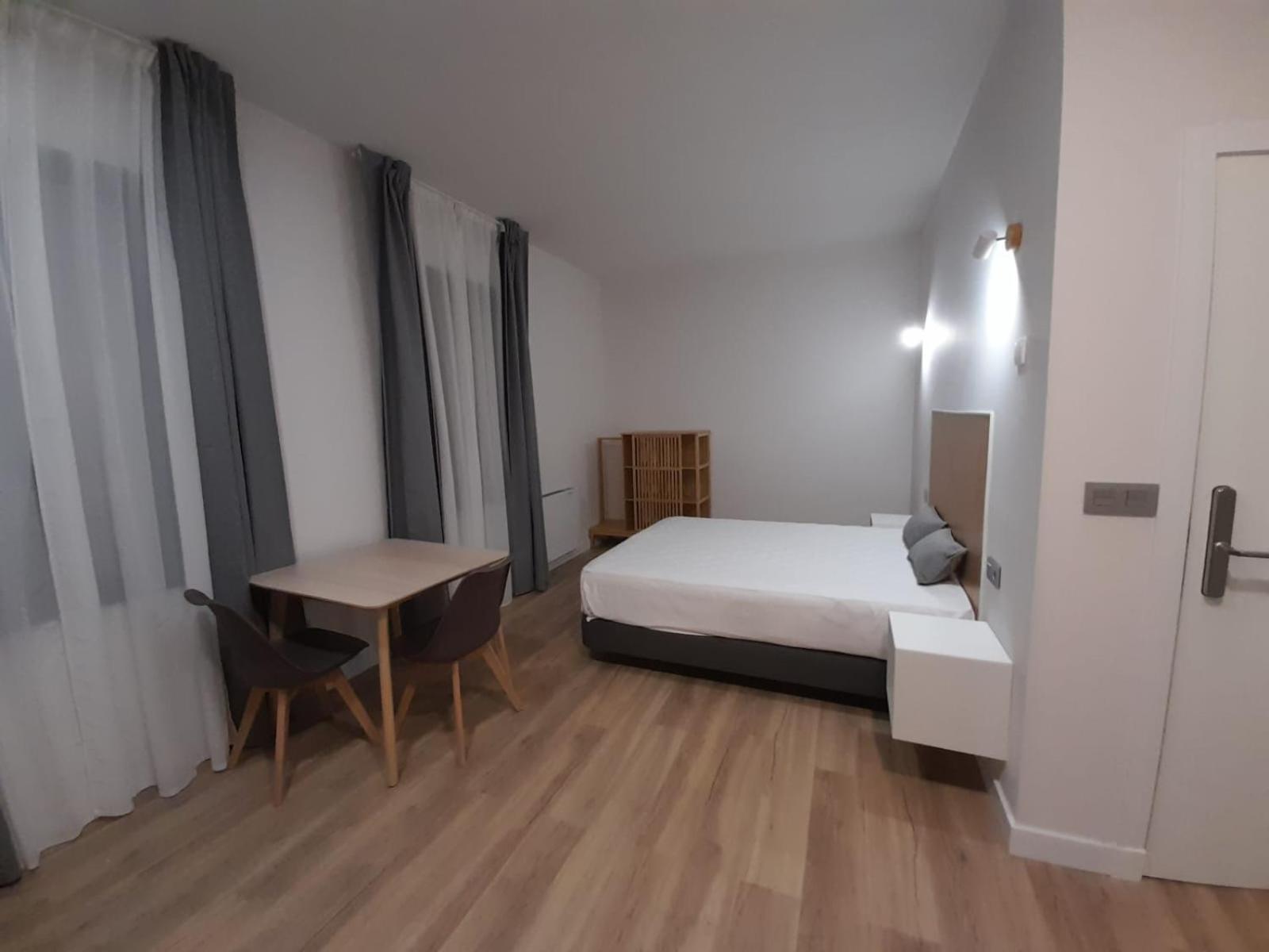 Apartamentos Recunchos Ourense Extérieur photo